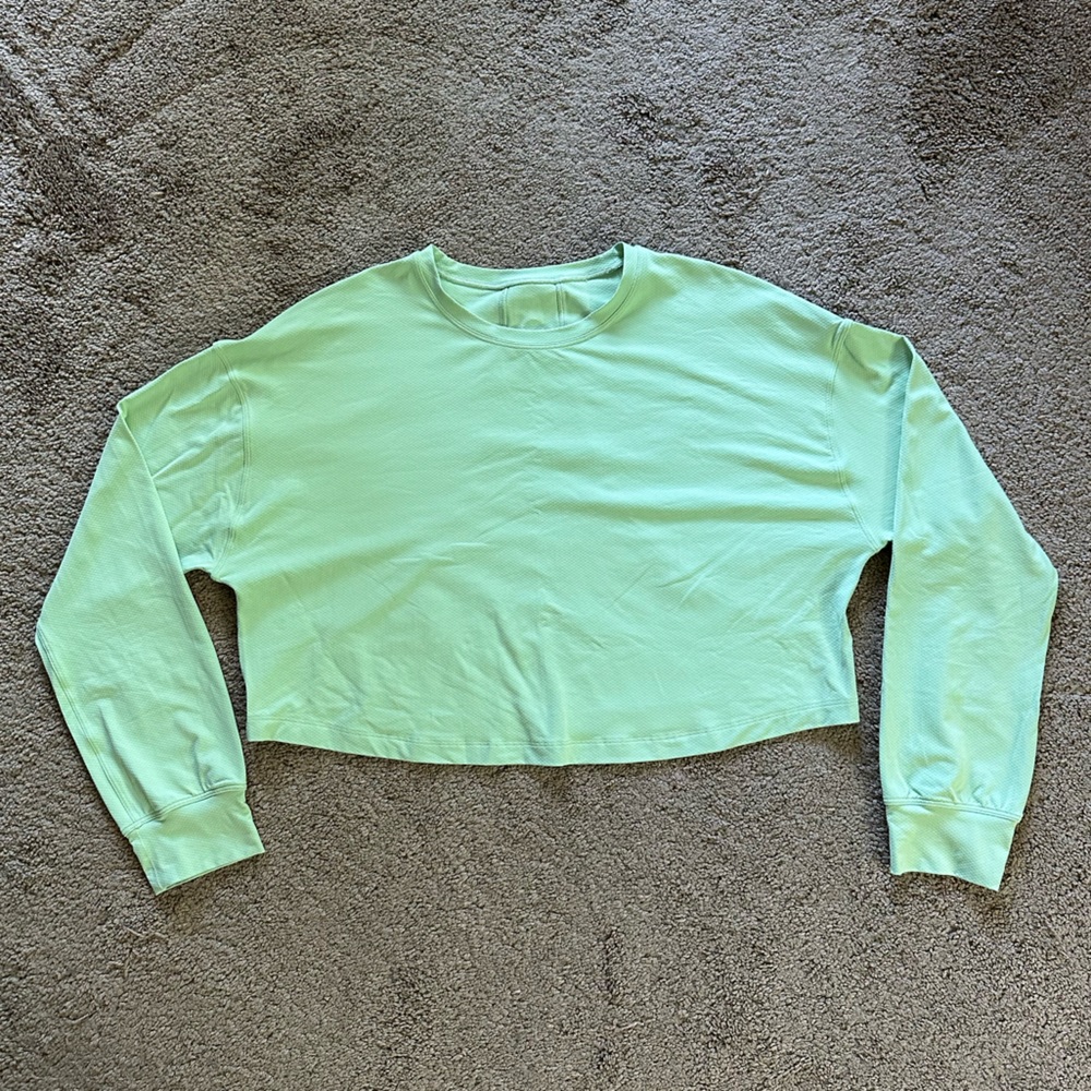 Lululemon Cropped Long Sleeve Shirt